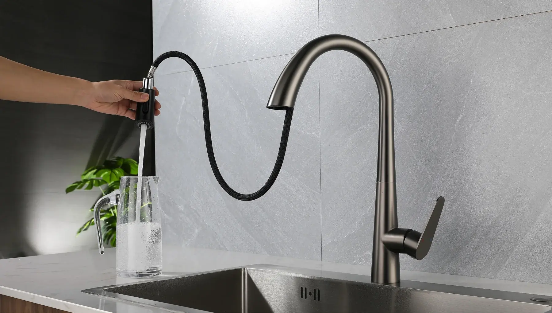 Flexible kitchen mixer finish collection
